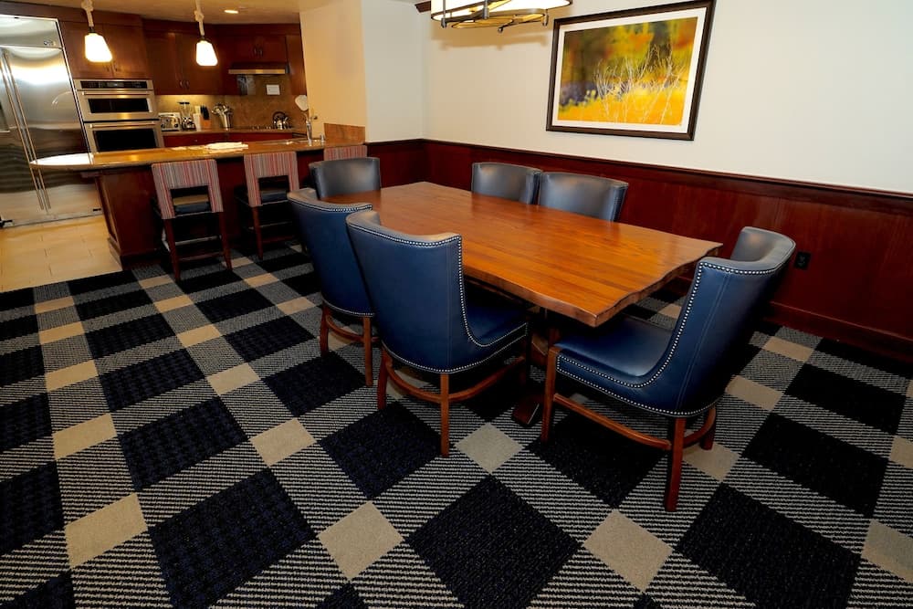 In-room dining