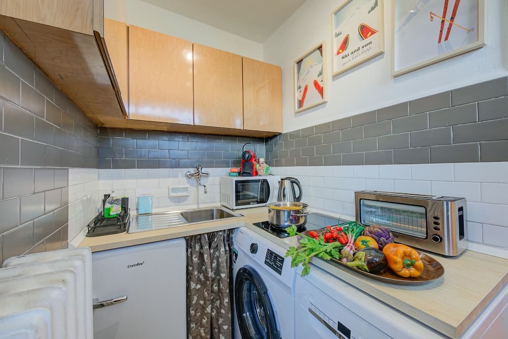 Private kitchenette