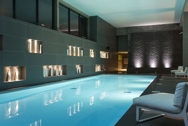 Lobby of Héliopic Hôtel & Spa