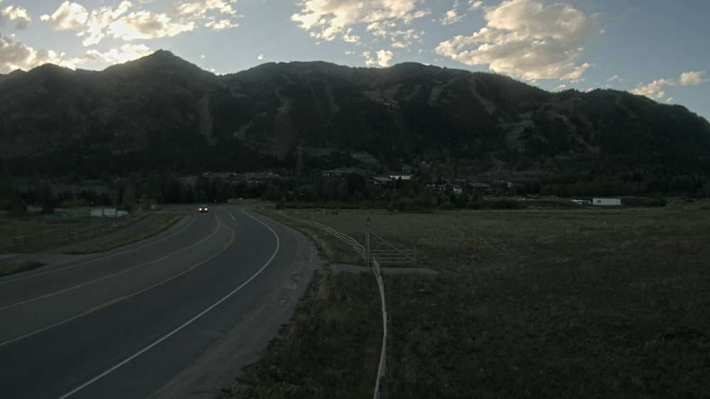 Jackson Hole - Mountain View Webcam