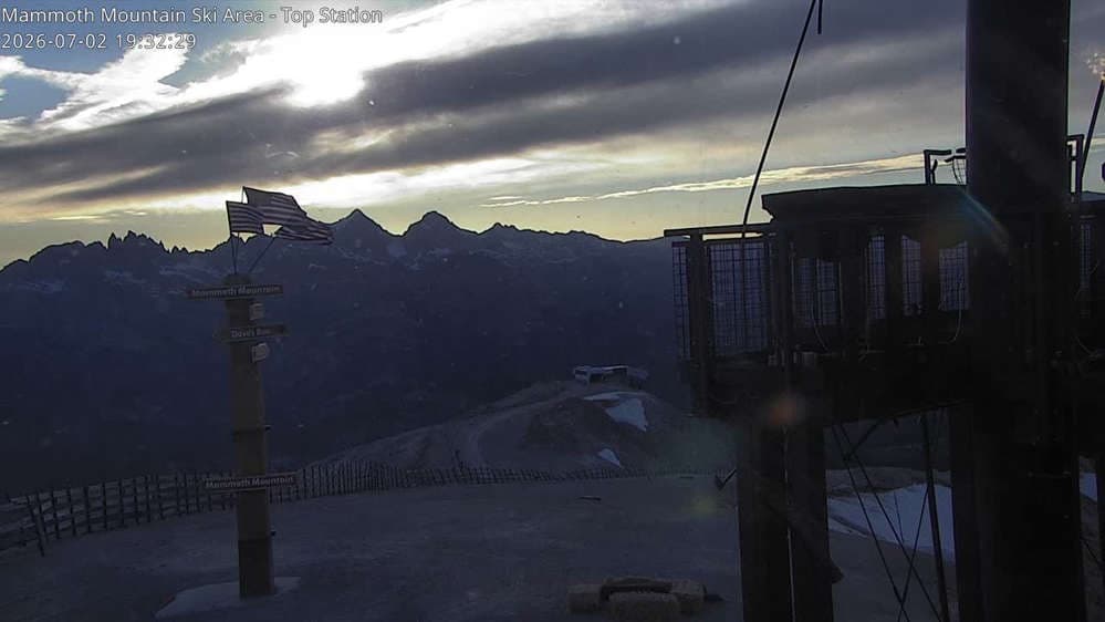 Mammoth Mountain - Top of Sierra Webcam