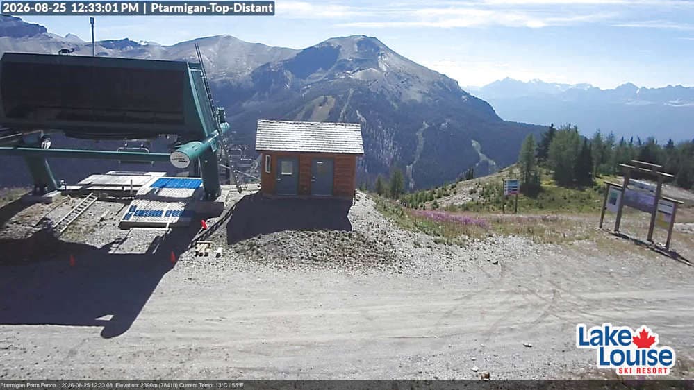 Lake Louise Mountain Fairmont Chateau Cam