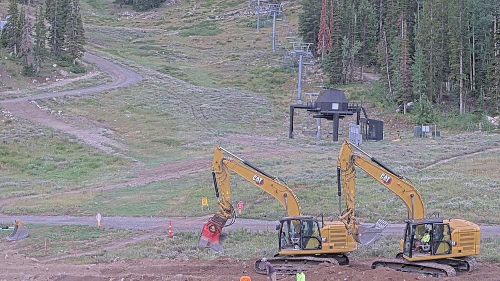 Solitude: Powderhorn II Lift Line