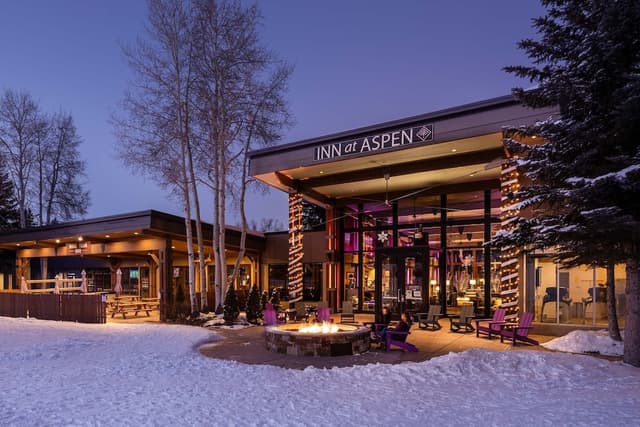 Lobby of The Inn at Aspen
